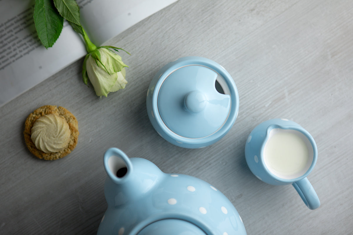 City to Cottage Ceramic Sugar Bowl with Lid, 10oz Sugar Contanier for Coffee Bar, Sugar Dispenser Bowl, Salt - Condiment Pot for Kitchen Counter, Handcrafted Sky Baby Blue Polka Dot Sugar Jar