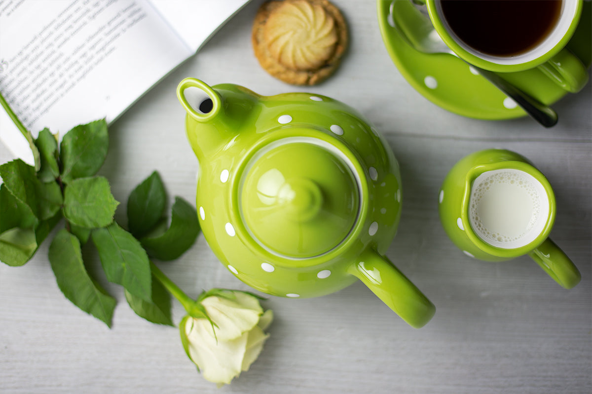 Lime Green and White Polka Dot Pottery Handmade Hand Painted Ceramic 2-3 Cup Teapot 26 oz / 750ml