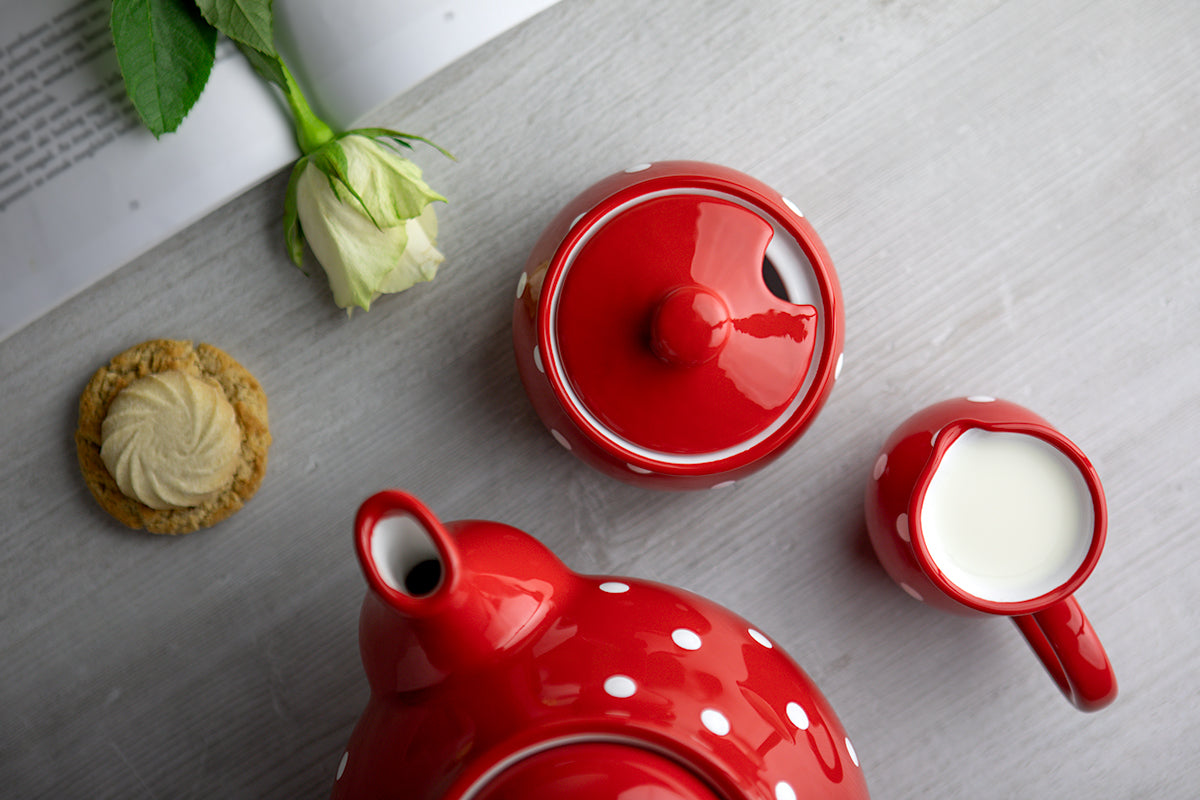 City to Cottage Ceramic Sugar Bowl with Lid, 10oz Sugar Contanier for Coffee Bar, Sugar Dispenser Bowl, Salt - Condiment Pot for Kitchen Counter, Handcrafted Red Polka Dot Sugar Jar