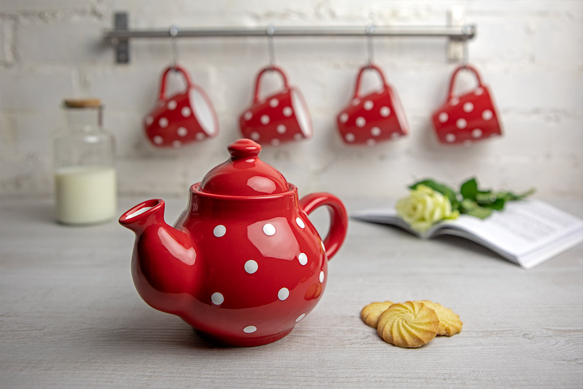 Red And White Polka Dot Pottery Handmade Hand Painted Ceramic Teapot Milk Jug Sugar Bowl Set With Two Cups and Saucers