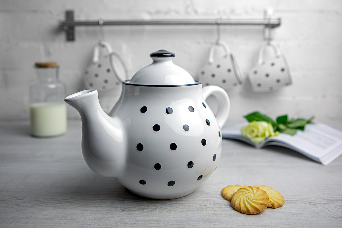 White And Black Polka Dot Spotty Handmade Hand Painted Ceramic Large Teapot Milk Jug Sugar Bowl Set With 4 Cups and Saucers