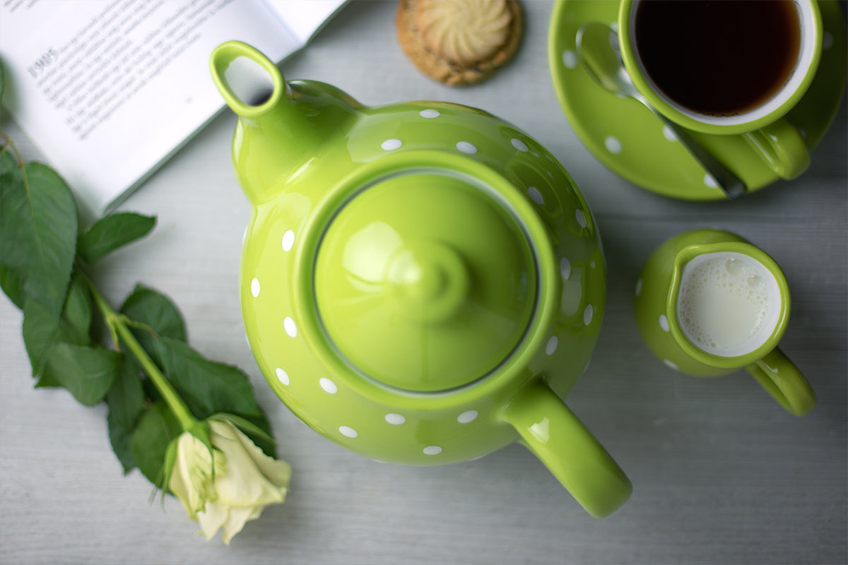 Lime Green And White Polka Dot Spotty Large Handmade Hand Painted Ceramic Teapot with Handle 60 oz / 1.7 l