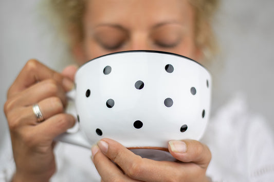 White And Black Polka Dot Spotty Handmade Hand Painted Ceramic Extra Large 17.5oz-500ml Cappuccino Coffee Tea Soup Mug Cup